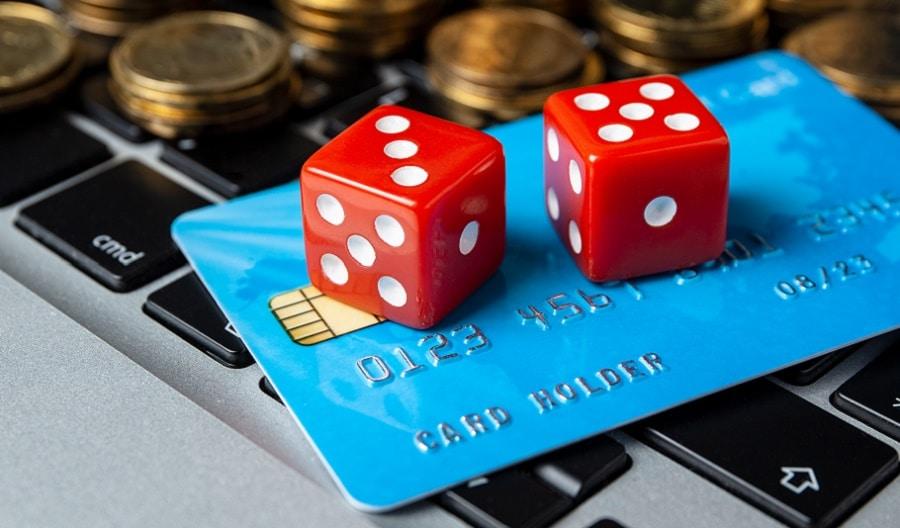 Khám phá những lợi ích khi chọn game bài uy tín và lý do nên chơi game bài uy tín